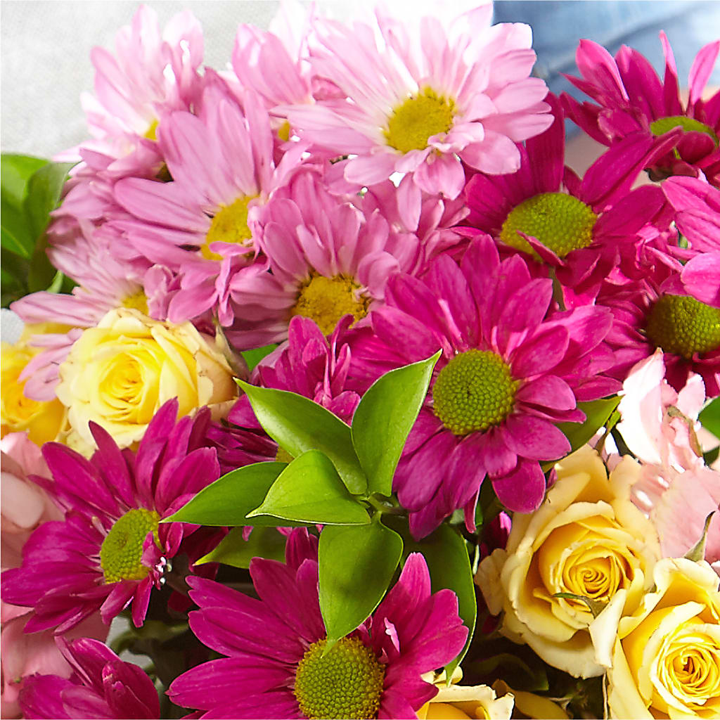 Florist Original Mixed Bouquet – Dejavu Florist And Balloons, Durham NC