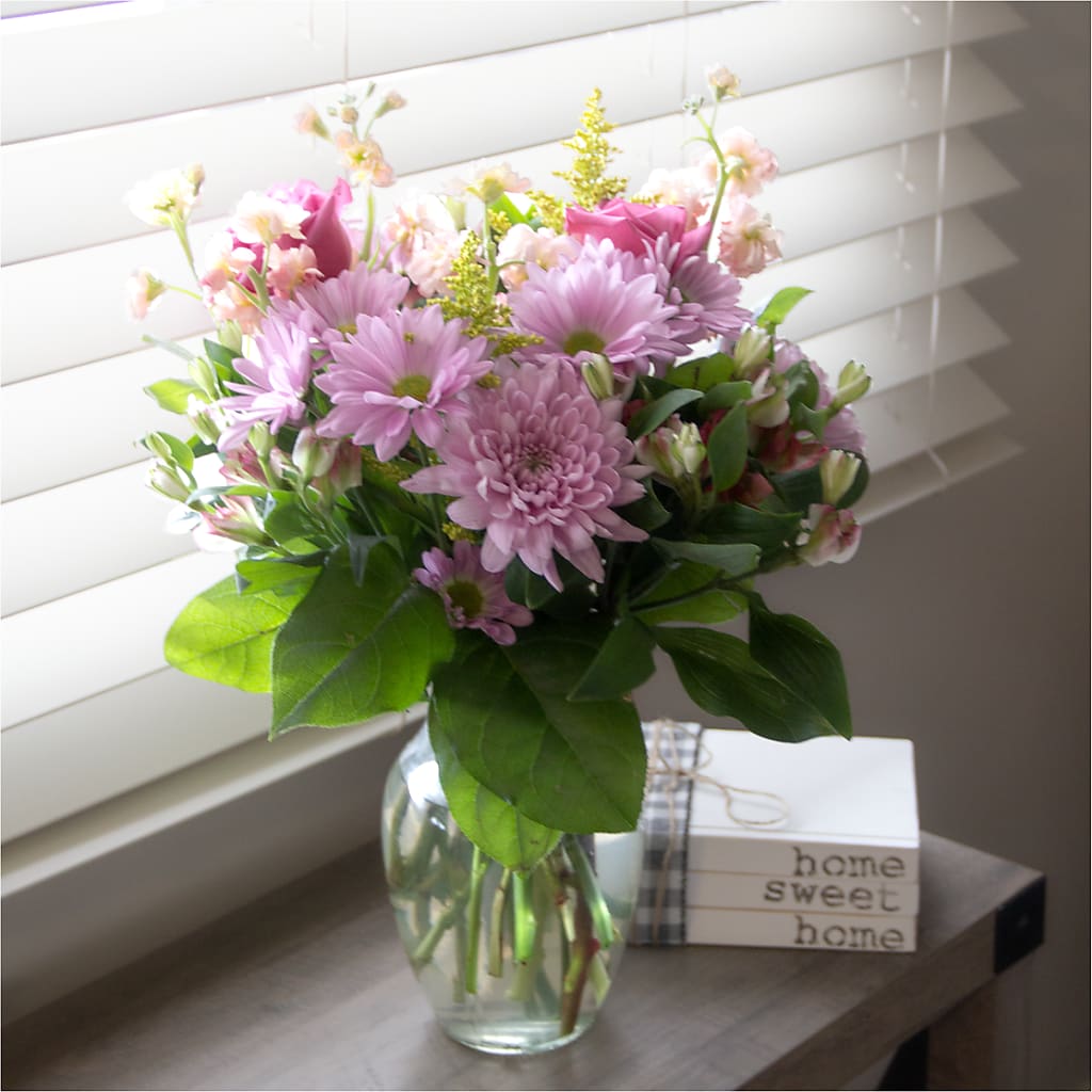 Pastel Tradition - A Florist Original – Dejavu Florist And Balloons, Durham NC