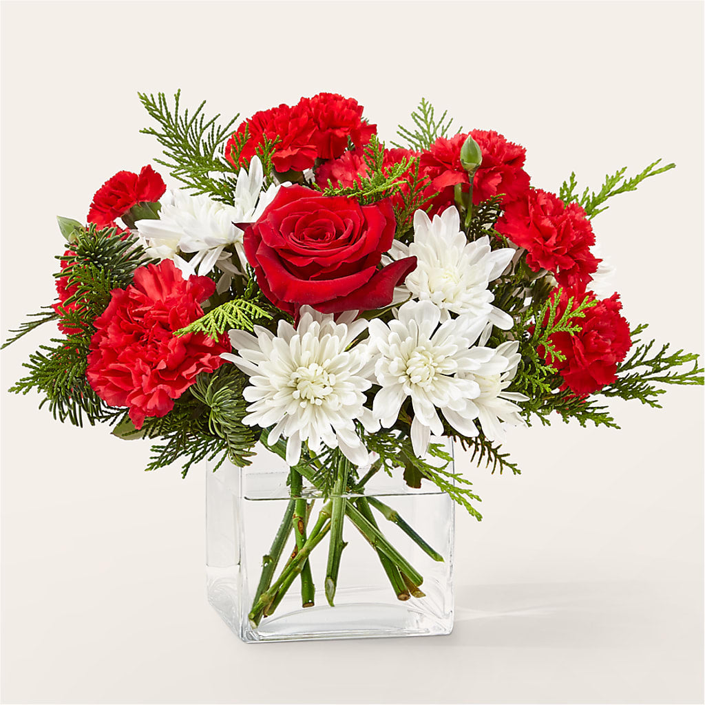 Peppermint Chill Bouquet – Dejavu Florist And Balloons, Durham NC