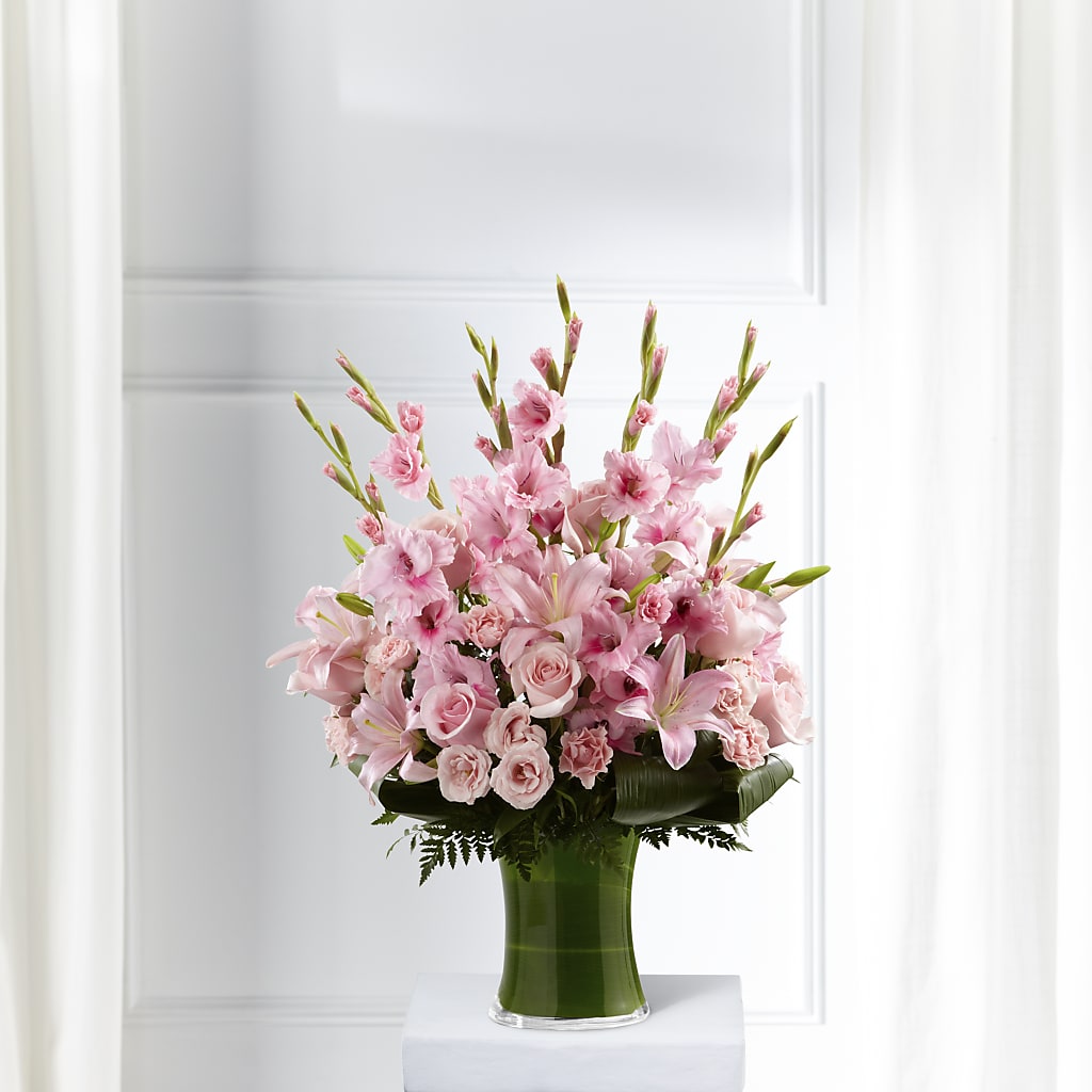 Lovely Tribute Bouquet – Dejavu Florist And Balloons, Durham NC