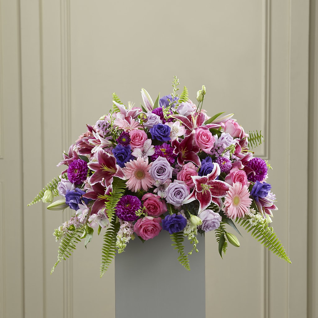 Fare Thee Well Pedestal – Dejavu Florist And Balloons, Durham NC