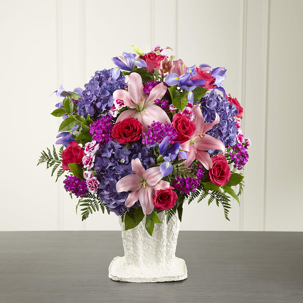 We Fondly Remember Arrangement – Dejavu Florist And Balloons, Durham NC
