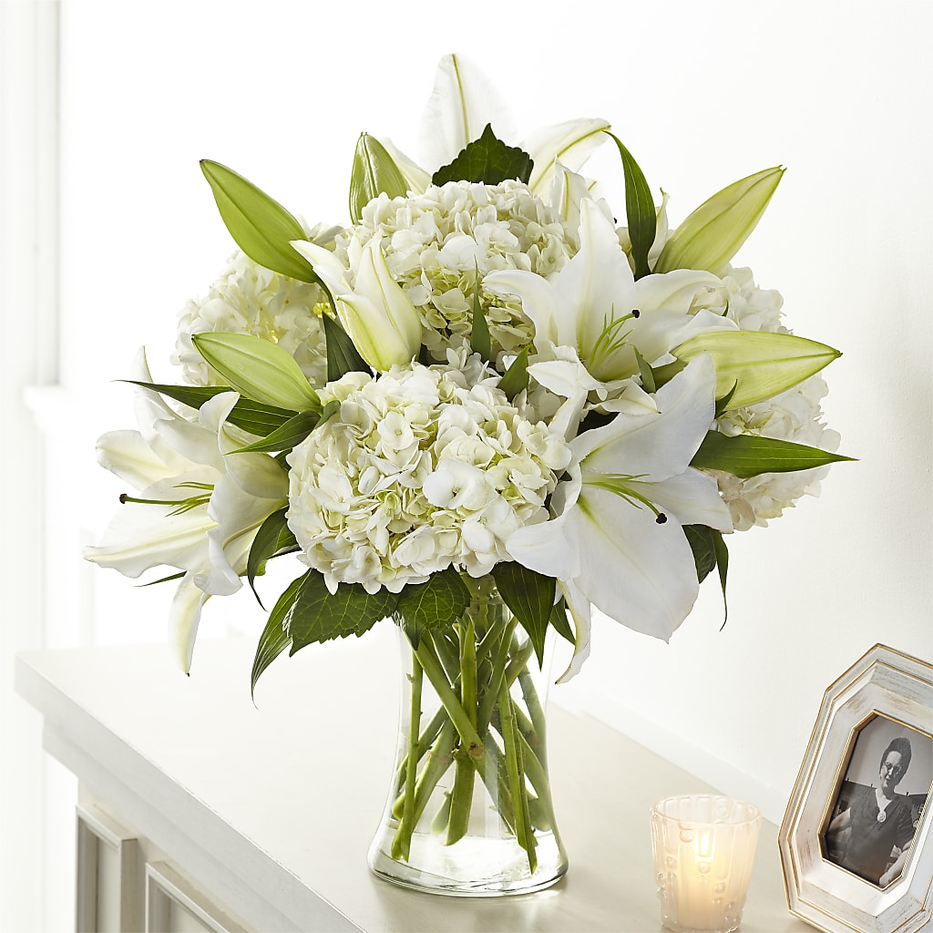 Compassionate Lily Bouquet – Dejavu Florist And Balloons, Durham NC