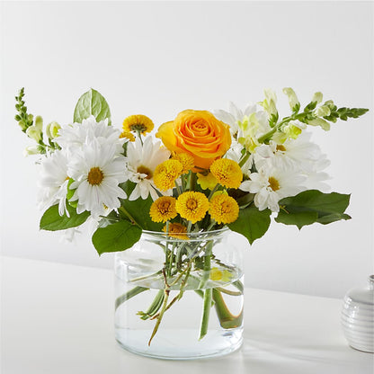 Sun Salutation Bouquet –  Dejavu Florist And Balloons, Durham NC