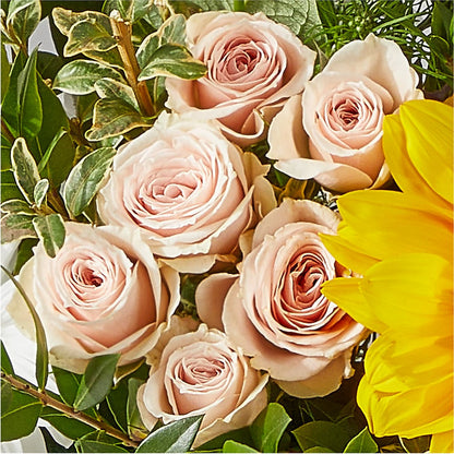 The Good Life Bouquet –  Dejavu Florist And Balloons, Durham NC