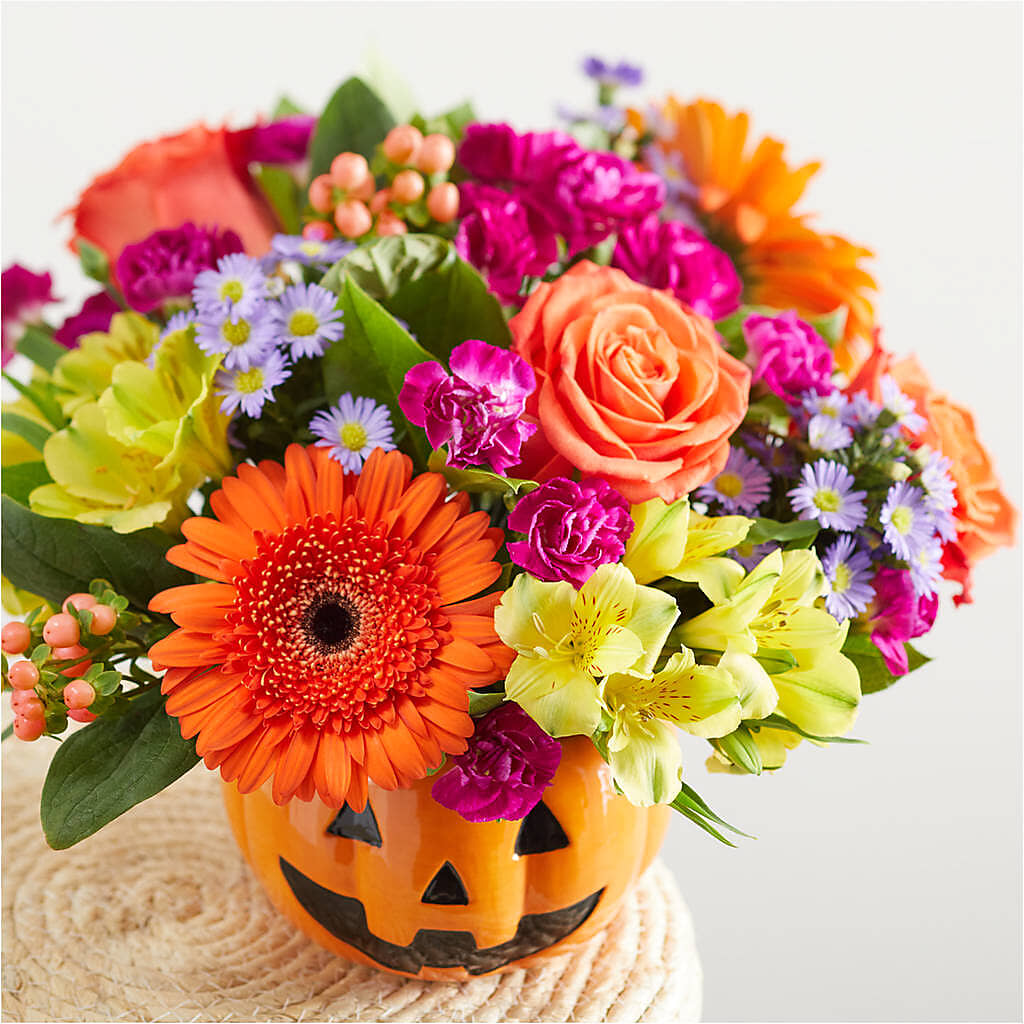 Tricks & Treats Pumpkin –  Dejavu Florist And Balloons, Durham NC
