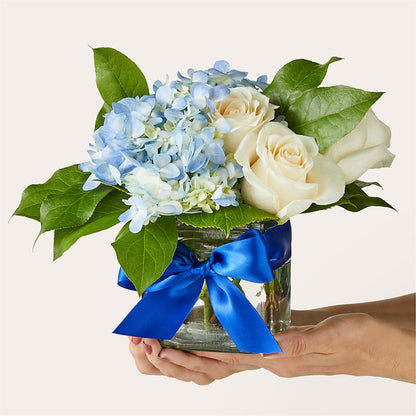 Sky Blue Delight Bouquet –  Dejavu Florist And Balloons, Durham NC