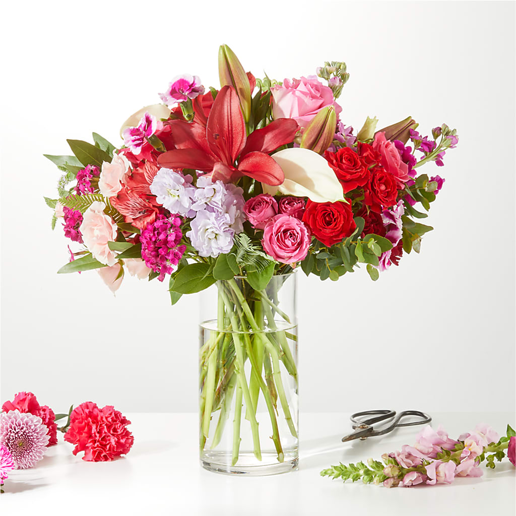 Swooning Over You - A Luxury Florist Original –  Dejavu Florist And Balloons, Durham NC