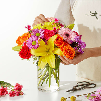 Cue the Confetti - A Florist Original –  Dejavu Florist And Balloons, Durham NC