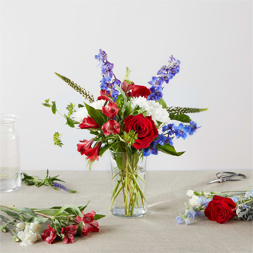 Star Spangled - A Florist Original –  Dejavu Florist And Balloons, Durham NC
