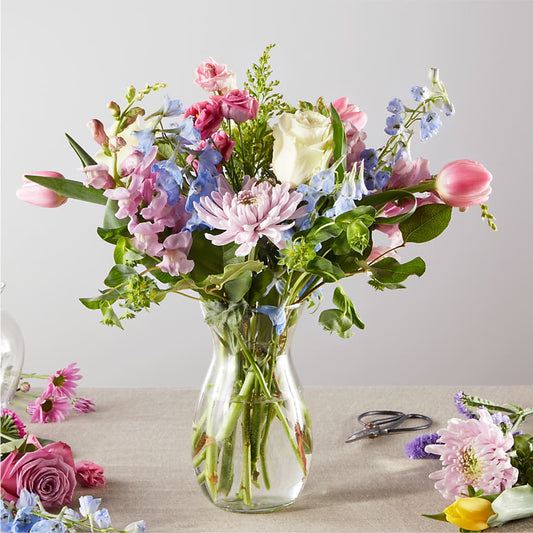 Pastel Tradition - A Florist Original –  Dejavu Florist And Balloons, Durham NC