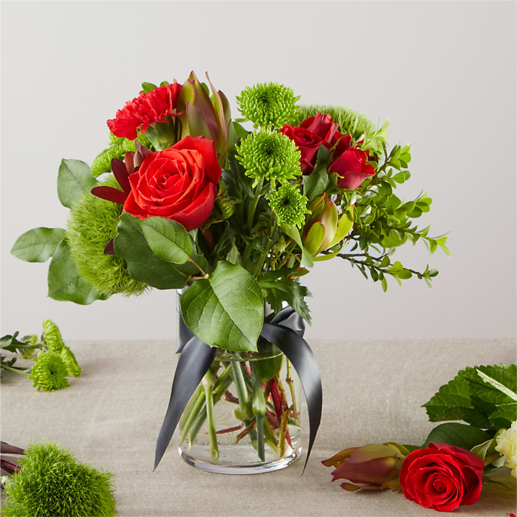 Heritage Kindle – A Florist Original –  Dejavu Florist And Balloons, Durham NC