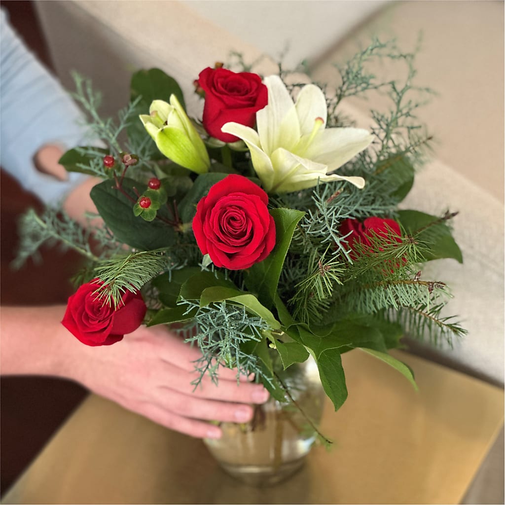 Glittering Lights Bouquet –  Dejavu Florist And Balloons, Durham NC