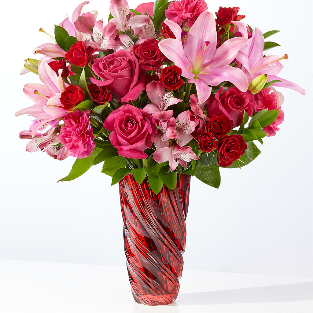 In Love Bouquet with Luxe Swirl Vase –  Dejavu Florist And Balloons, Durham NC