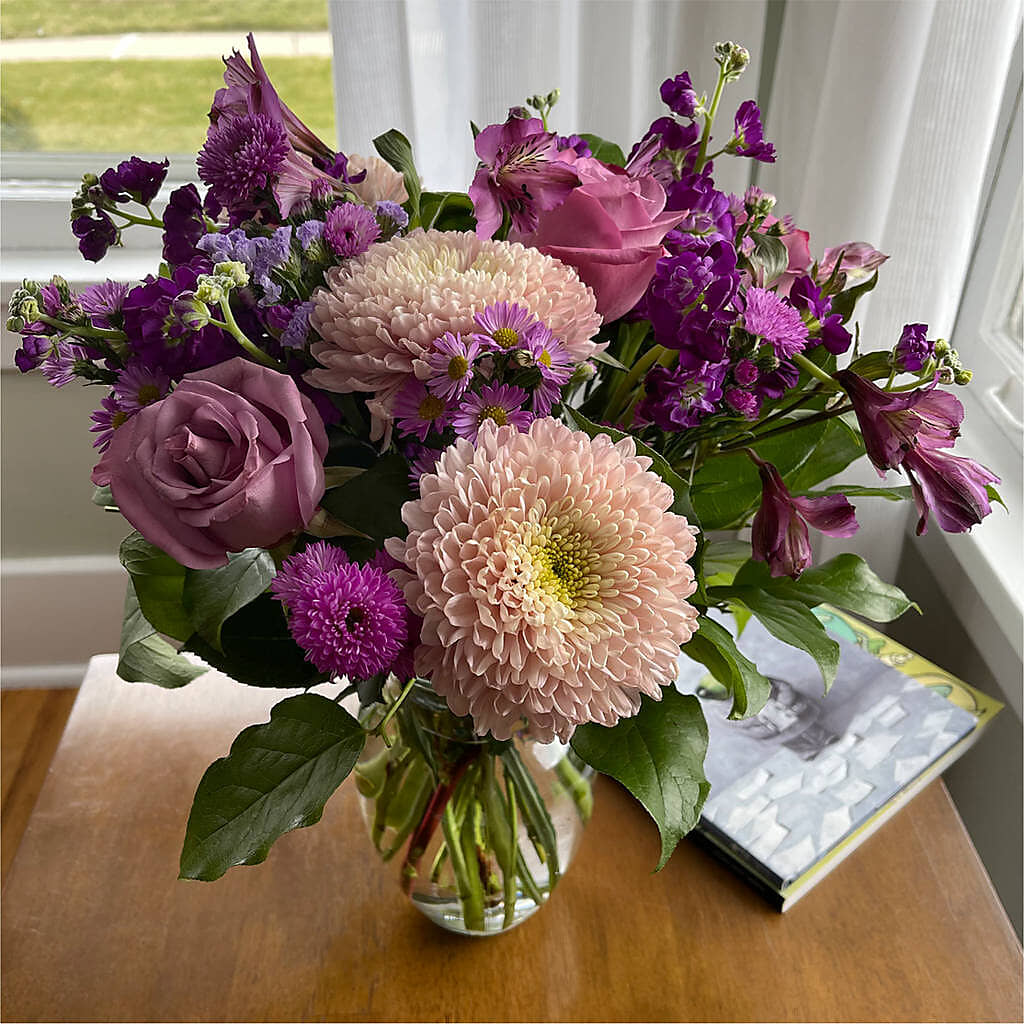 Ultraviolet Bouquet –  Dejavu Florist And Balloons, Durham NC