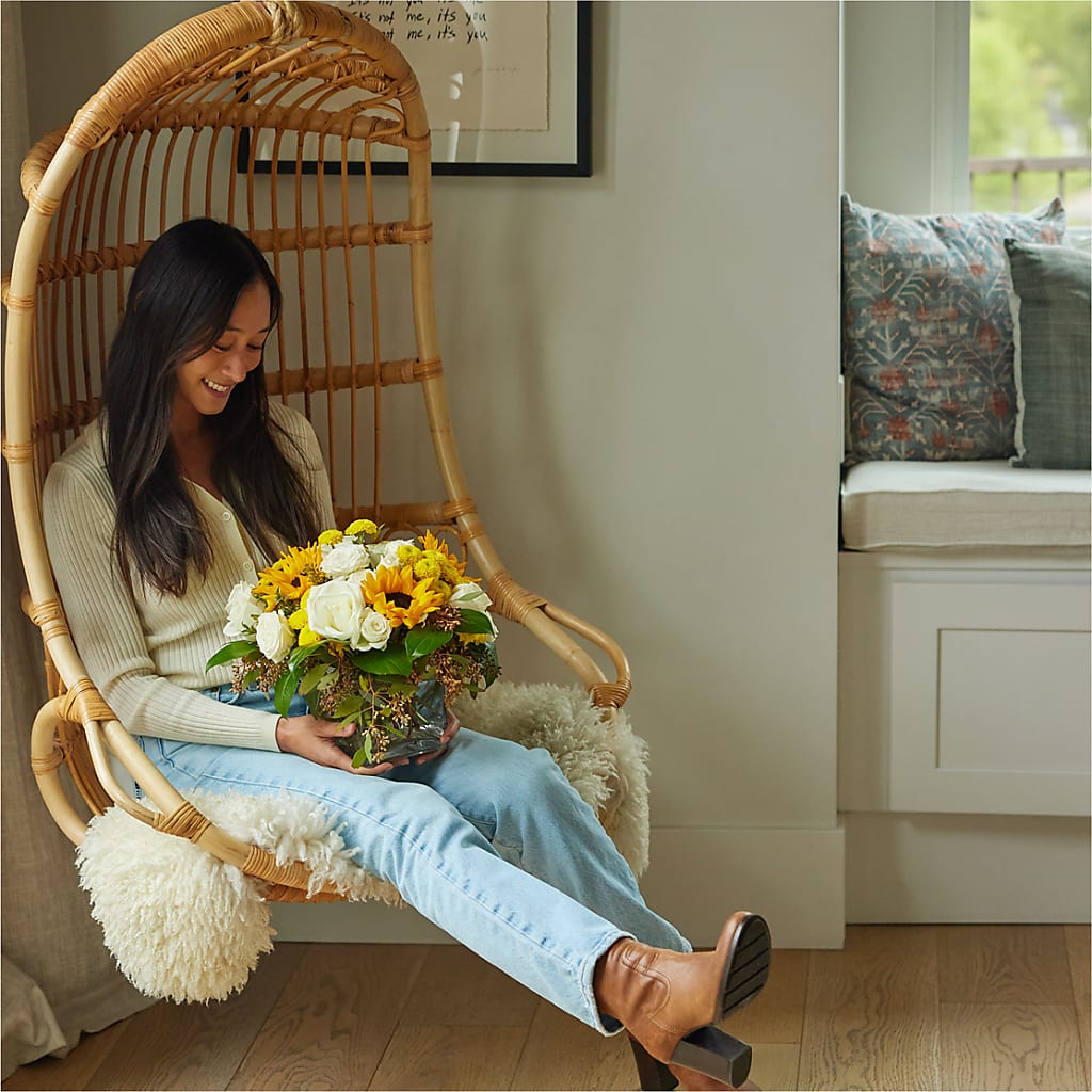 Luminous Morning Bouquet –  Dejavu Florist And Balloons, Durham NC