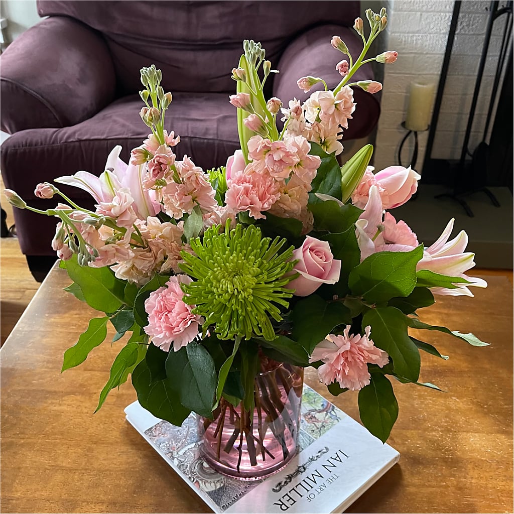 Pretty in Pink Bouquet –  Dejavu Florist And Balloons, Durham NC