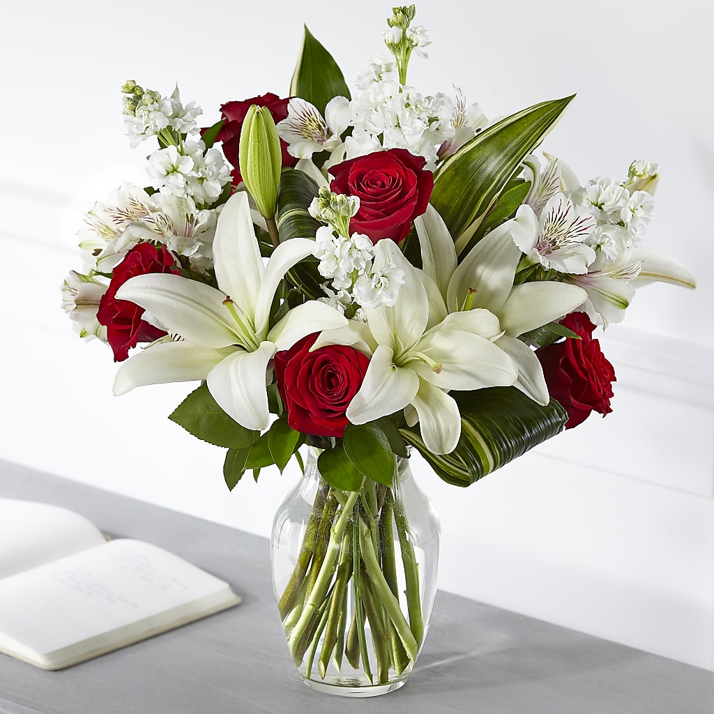 Loving Respect Bouquet –  Dejavu Florist And Balloons, Durham NC