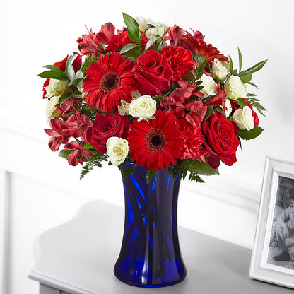 Hearts Embrace Bouquet –  Dejavu Florist And Balloons, Durham NC