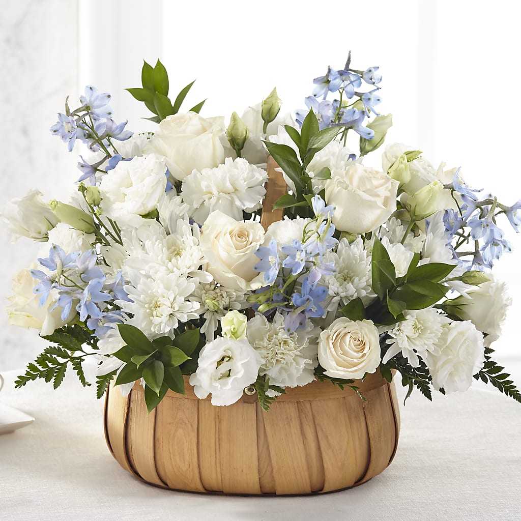 Sincerely Heartfelt Basket –  Dejavu Florist And Balloons, Durham NC