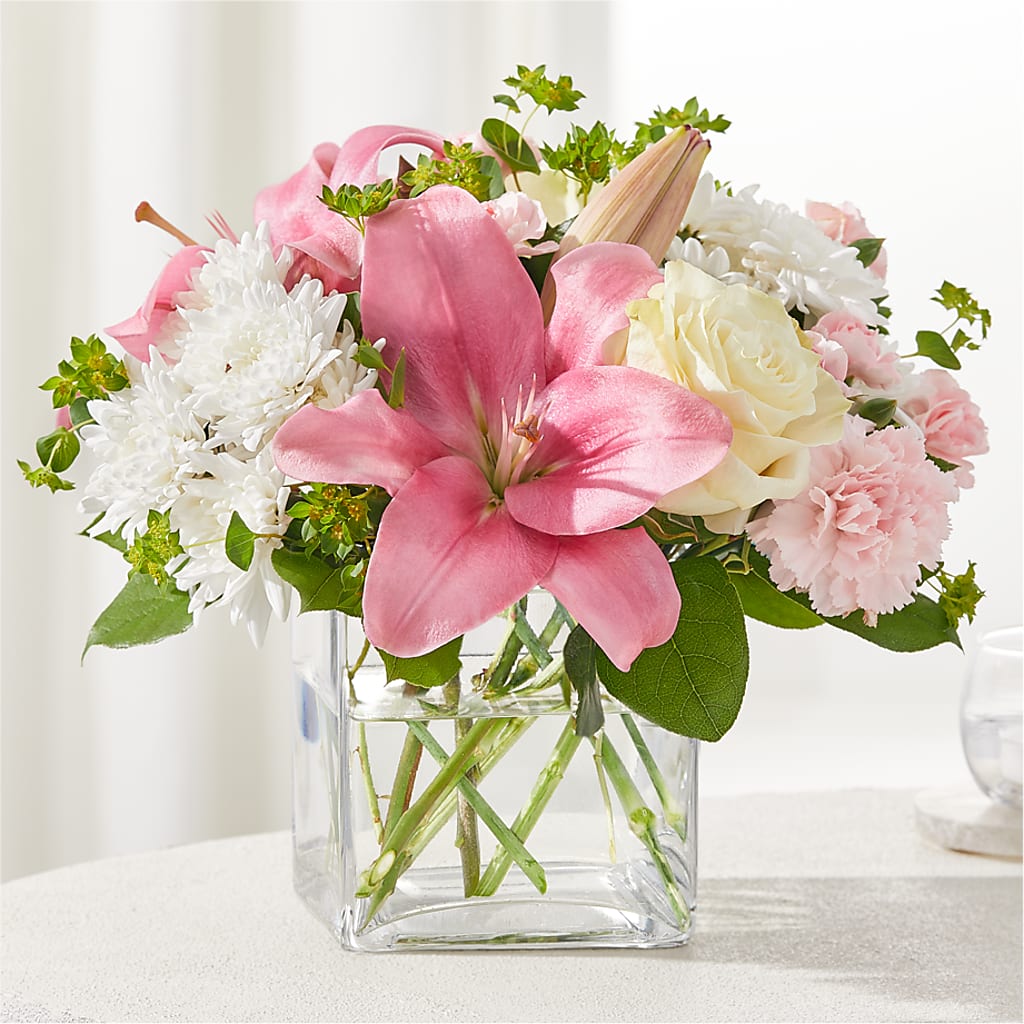 By Your Side Bouquet –  Dejavu Florist And Balloons, Durham NC