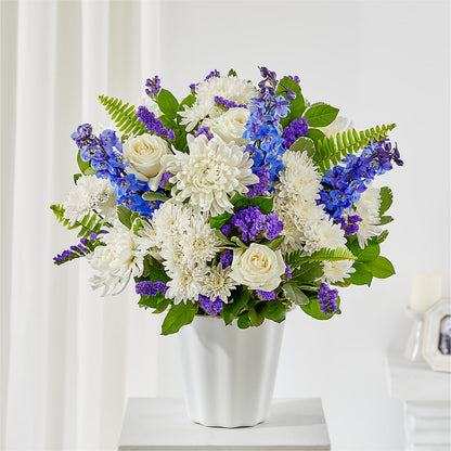 Hold Dear Tabletop Basket –  Dejavu Florist And Balloons, Durham NC