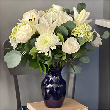 Snowy Dreams Bouquet –  Dejavu Florist And Balloons, Durham NC