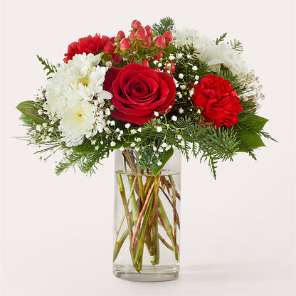 Chance of Flurries Bouquet –  Dejavu Florist And Balloons, Durham NC