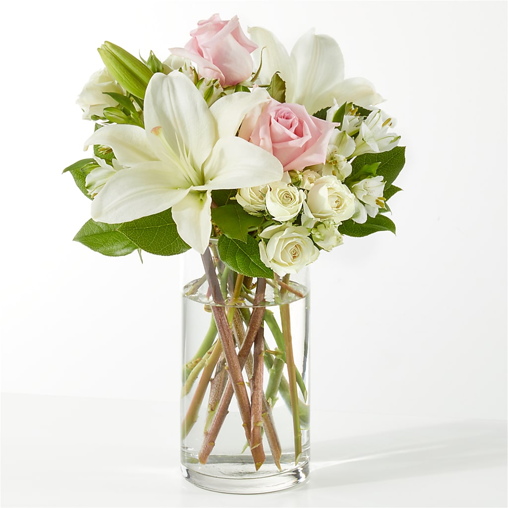 Kindhearted Bouquet –  Dejavu Florist And Balloons, Durham NC
