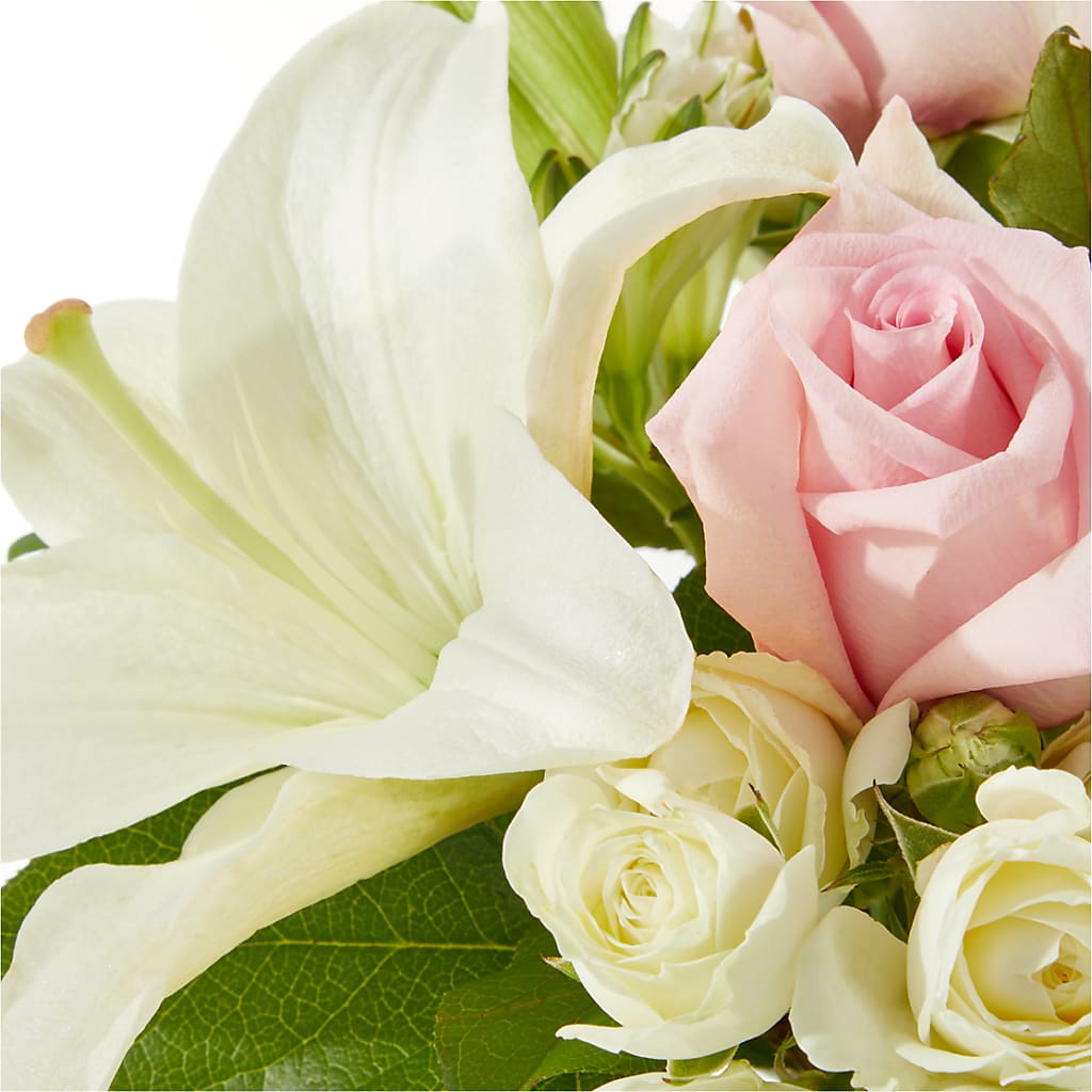 Kindhearted Bouquet –  Dejavu Florist And Balloons, Durham NC