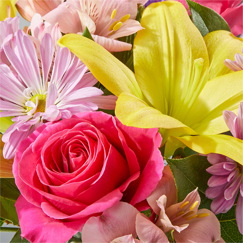 Sprinkles Bouquet –  Dejavu Florist And Balloons, Durham NC