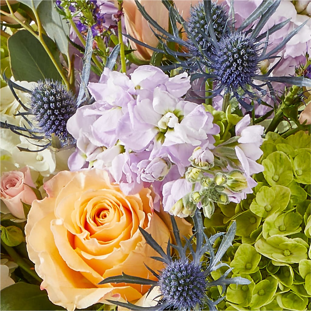 Porch Swing Bouquet –  Dejavu Florist And Balloons, Durham NC