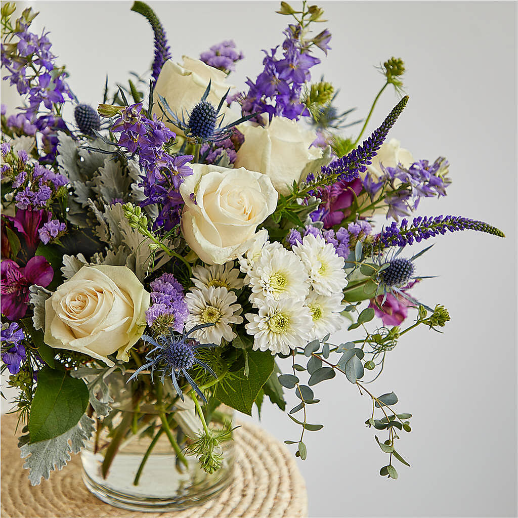 Shooting Star Bouquet –  Dejavu Florist And Balloons, Durham NC
