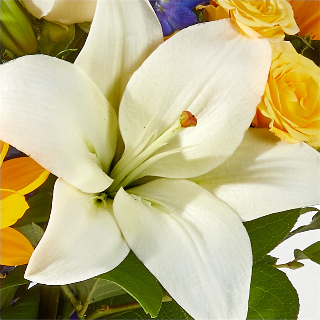 Wonderfully Sunny Bouquet –  Dejavu Florist And Balloons, Durham NC