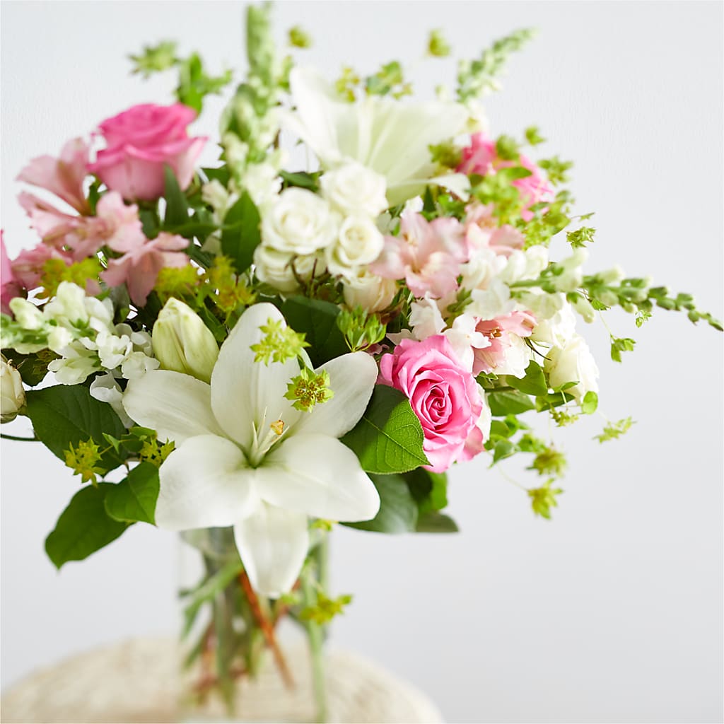 Fondly Bouquet –  Dejavu Florist And Balloons, Durham NC