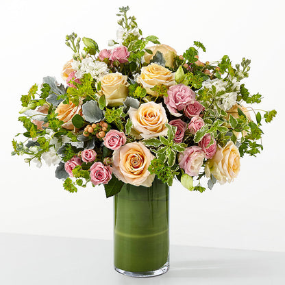 The Glamour Shot –  Dejavu Florist And Balloons, Durham NC