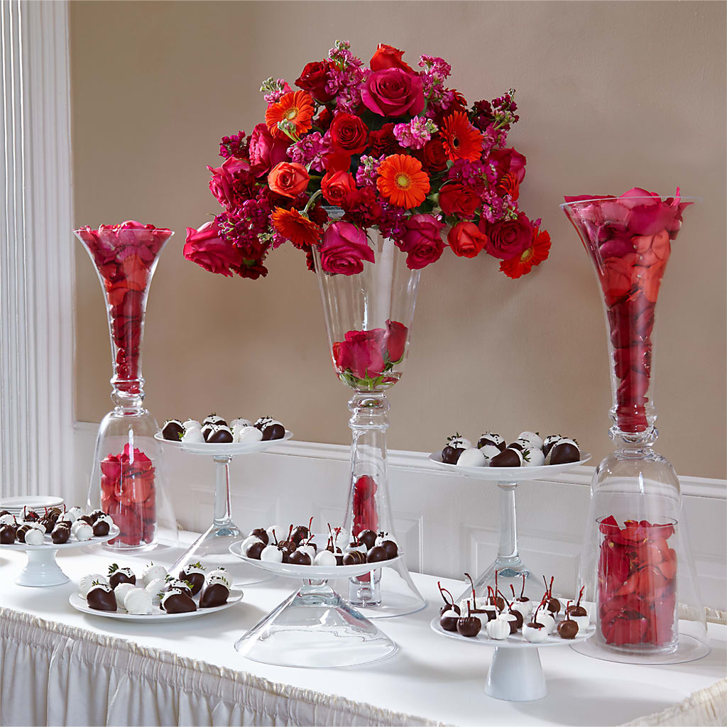 Life's Sweetness Centerpiece –  Dejavu Florist And Balloons, Durham NC