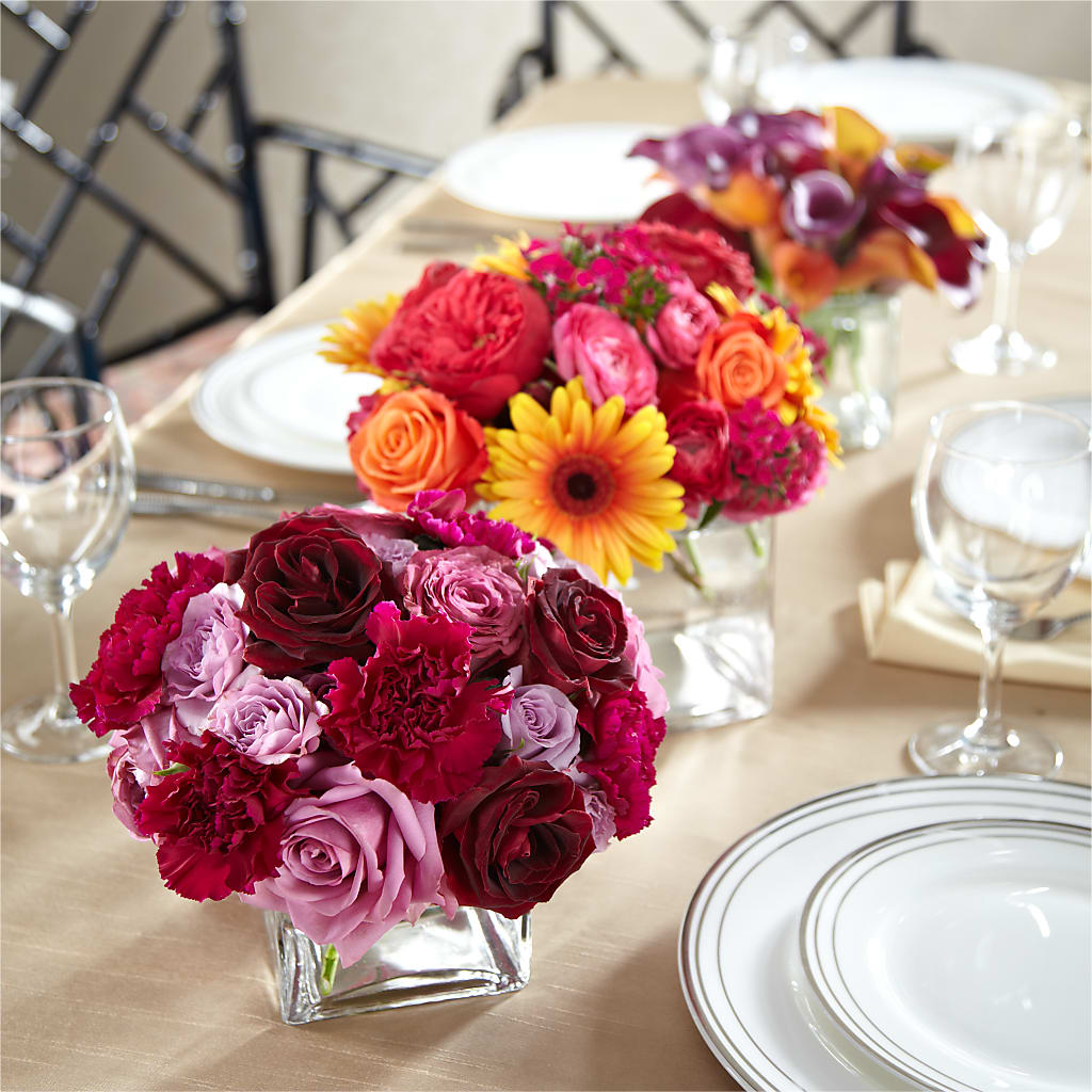 Love's Eternity Centerpiece –  Dejavu Florist And Balloons, Durham NC