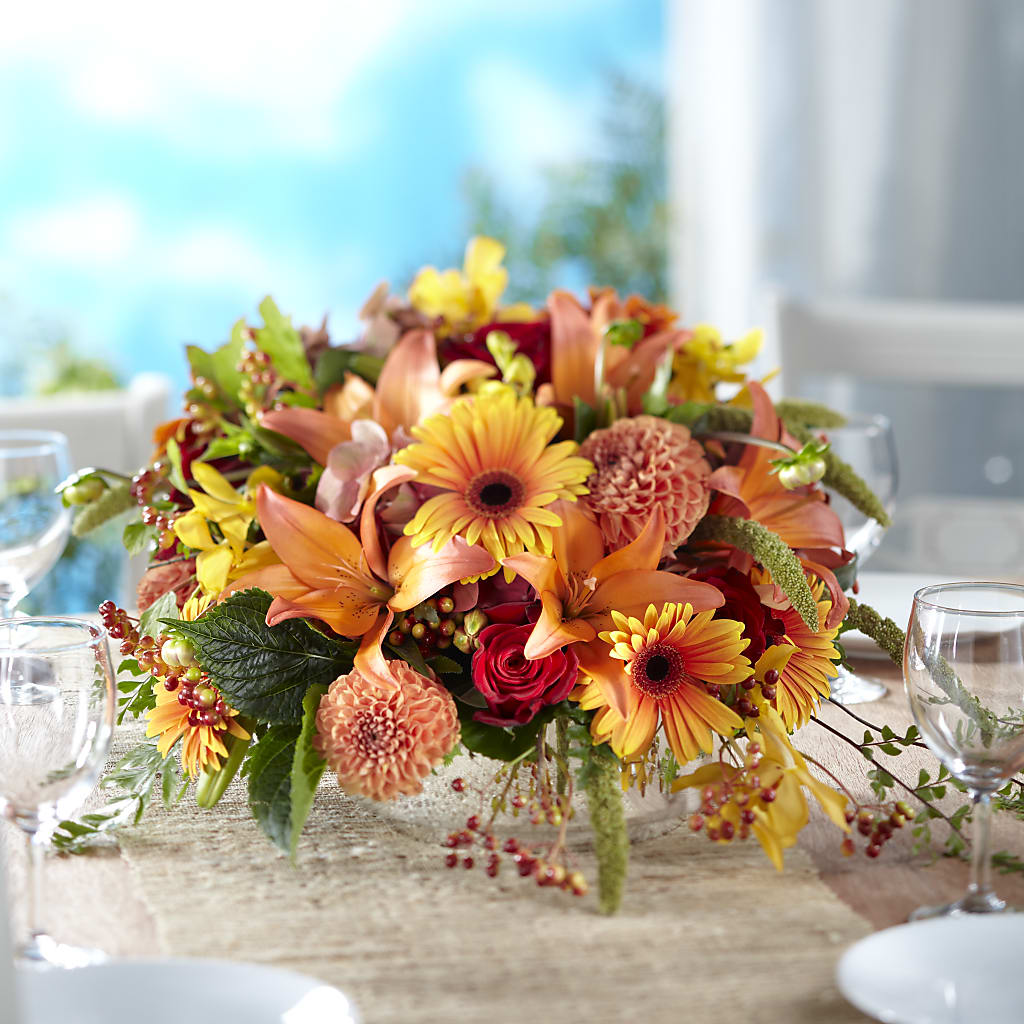 One and Only Centerpiece –  Dejavu Florist And Balloons, Durham NC