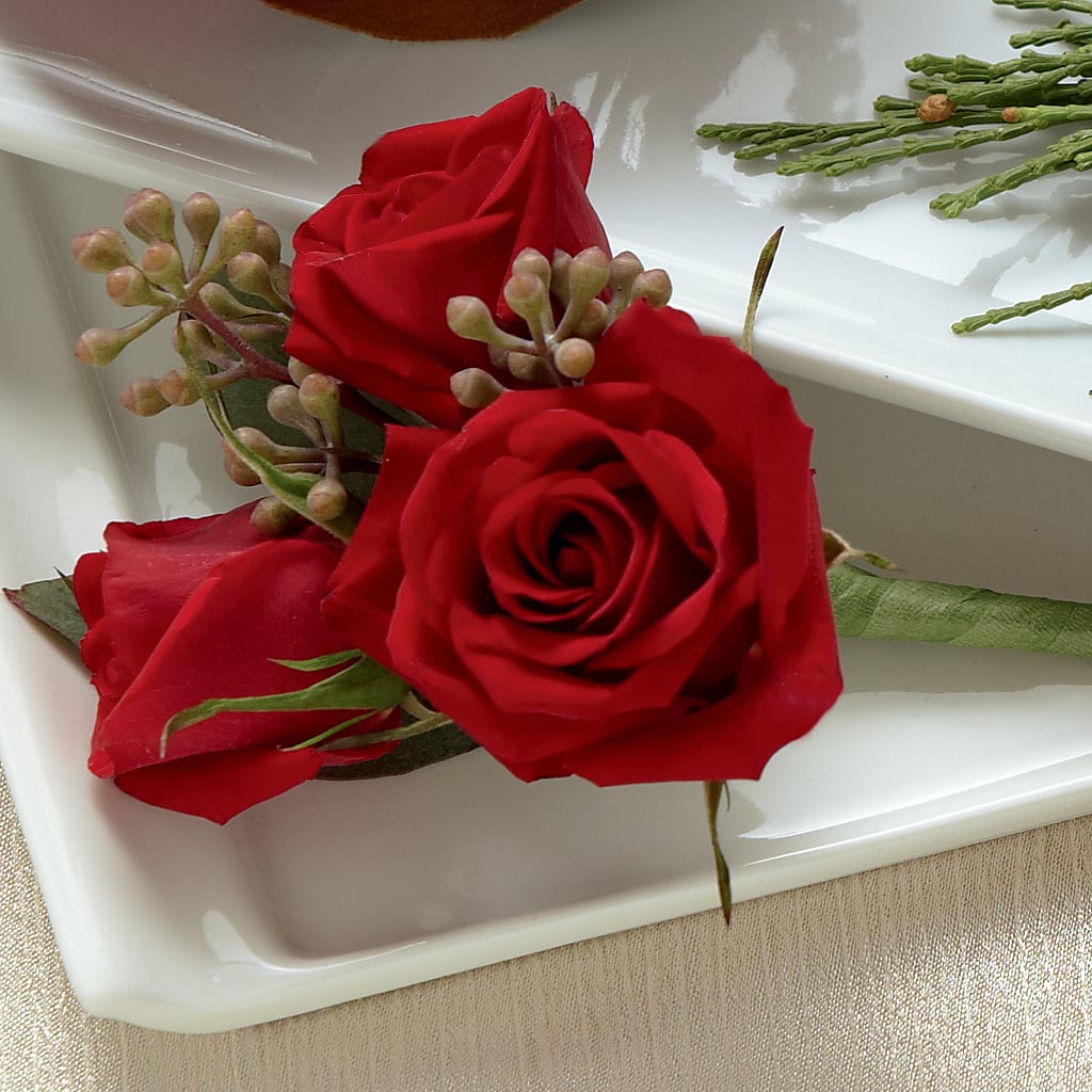 Red Spray Rose Boutonniere –  Dejavu Florist And Balloons, Durham NC