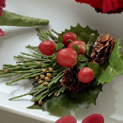 Red Berry Boutonniere –  Dejavu Florist And Balloons, Durham NC