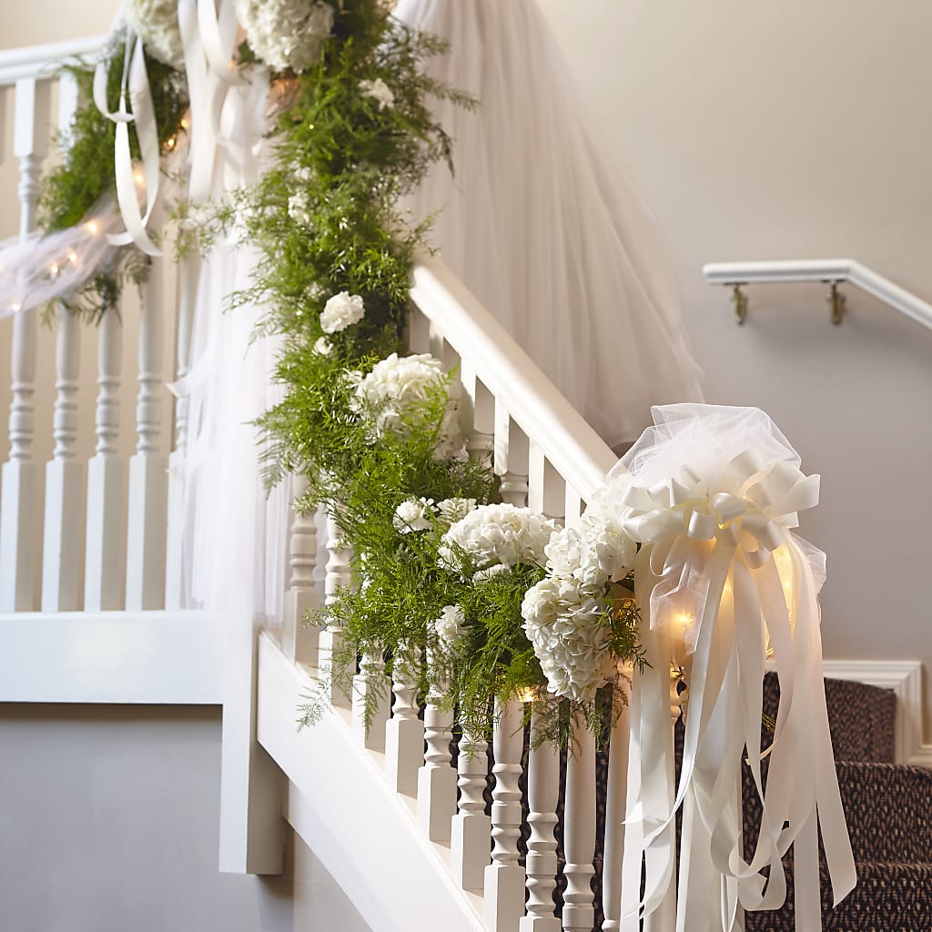 Champagne Dreams Garland –  Dejavu Florist And Balloons, Durham NC